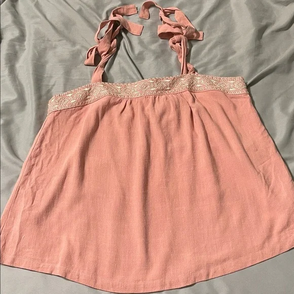 NWT Kori Boho Pink Coral Flowy Embroidered Trim Tie Strap Top Size Medium - Picture 8 of 9